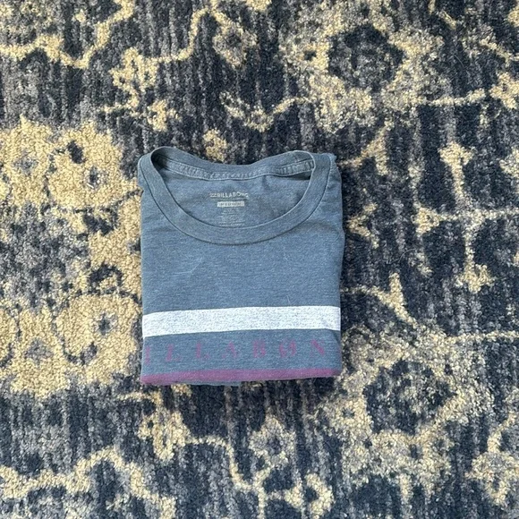 Billabong T-Shirt - Picture 5 of 6